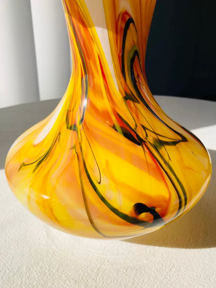 Sunburst Bloom Glass Vase